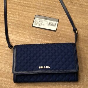 prada portafoglio tracolla